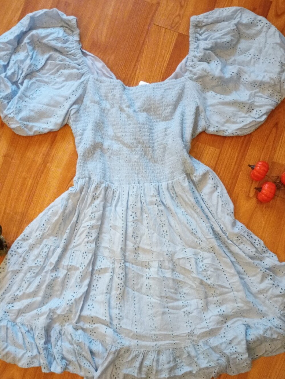 Dress Subcategory Identification - Picture 3 of 4